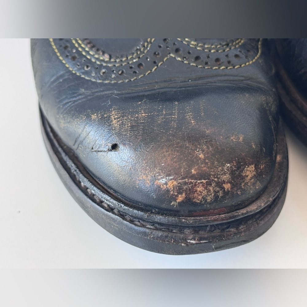 Frye Dark Distressed Lace Up Wingtip Yellow Stitching Oxford Shoes Women’s - Picture 5 of 12